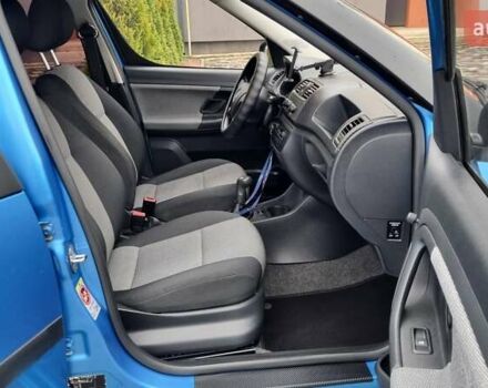 Синий Шкода Румстер, объемом двигателя 1.2 л и пробегом 243 тыс. км за 3850 $, фото 25 на Automoto.ua