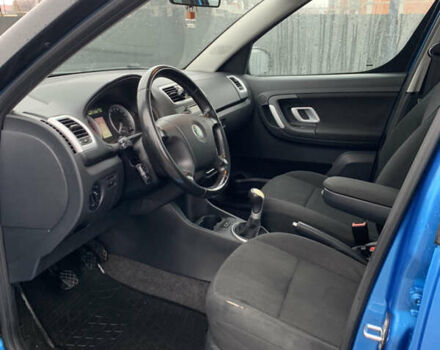 Синий Шкода Румстер, объемом двигателя 1.6 л и пробегом 185 тыс. км за 5800 $, фото 22 на Automoto.ua