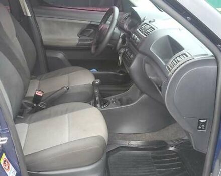 Синій Шкода Румстер, об'ємом двигуна 1.2 л та пробігом 195 тис. км за 4950 $, фото 14 на Automoto.ua