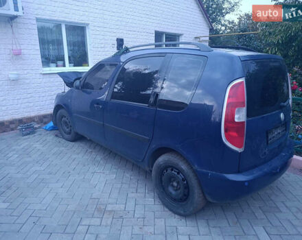 Синий Шкода Румстер, объемом двигателя 1.4 л и пробегом 300 тыс. км за 2000 $, фото 1 на Automoto.ua