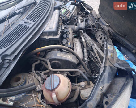 Синий Шкода Румстер, объемом двигателя 1.4 л и пробегом 300 тыс. км за 2000 $, фото 6 на Automoto.ua