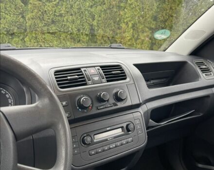 Синий Шкода Румстер, объемом двигателя 1.2 л и пробегом 230 тыс. км за 4500 $, фото 4 на Automoto.ua