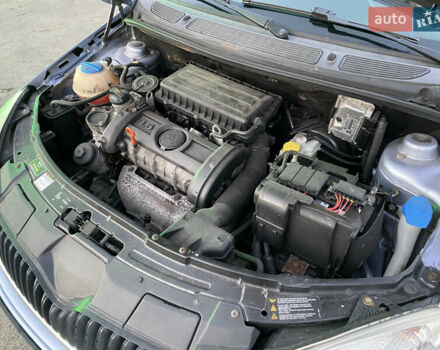 Синий Шкода Румстер, объемом двигателя 1.6 л и пробегом 187 тыс. км за 5600 $, фото 46 на Automoto.ua