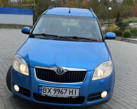 Синій Шкода Румстер, об'ємом двигуна 1.4 л та пробігом 335 тис. км за 4600 $, фото 1 на Automoto.ua