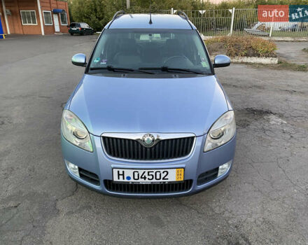 Синий Шкода Румстер, объемом двигателя 1.6 л и пробегом 187 тыс. км за 5600 $, фото 3 на Automoto.ua