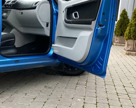 Синій Шкода Румстер, об'ємом двигуна 1.4 л та пробігом 335 тис. км за 4600 $, фото 6 на Automoto.ua