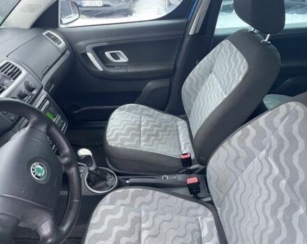 Синій Шкода Румстер, об'ємом двигуна 1.4 л та пробігом 320 тис. км за 4100 $, фото 5 на Automoto.ua