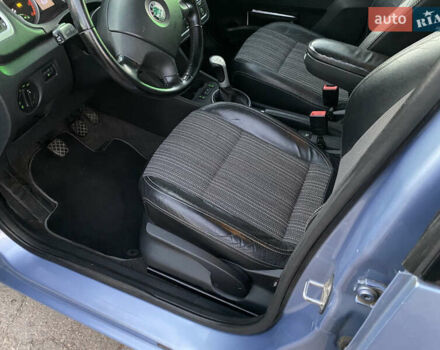 Синий Шкода Румстер, объемом двигателя 1.6 л и пробегом 187 тыс. км за 5600 $, фото 35 на Automoto.ua