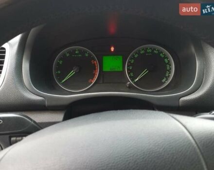 Синій Шкода Румстер, об'ємом двигуна 1.2 л та пробігом 168 тис. км за 3999 $, фото 11 на Automoto.ua