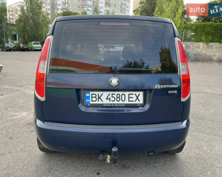 Синий Шкода Румстер, объемом двигателя 1.2 л и пробегом 383 тыс. км за 4700 $, фото 6 на Automoto.ua