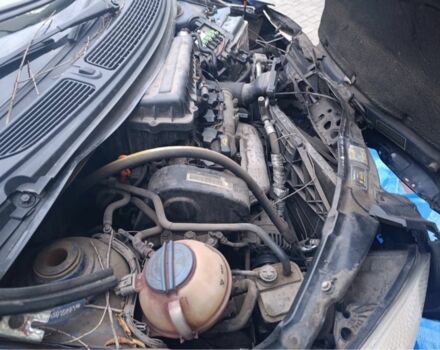 Синий Шкода Румстер, объемом двигателя 1.4 л и пробегом 300 тыс. км за 2000 $, фото 6 на Automoto.ua