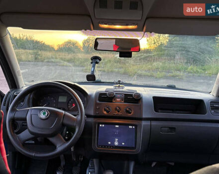 Синій Шкода Румстер, об'ємом двигуна 1.2 л та пробігом 273 тис. км за 4500 $, фото 14 на Automoto.ua