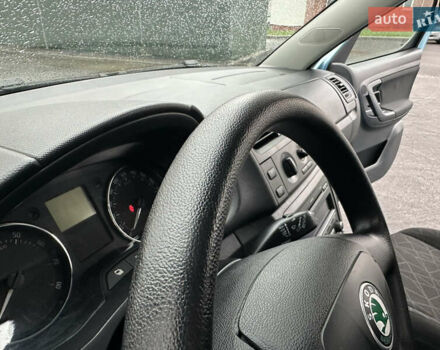 Синий Шкода Румстер, объемом двигателя 1.2 л и пробегом 180 тыс. км за 7199 $, фото 30 на Automoto.ua