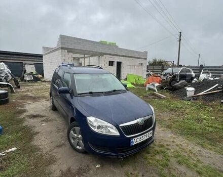 Синий Шкода Румстер, объемом двигателя 1.2 л и пробегом 232 тыс. км за 6500 $, фото 2 на Automoto.ua