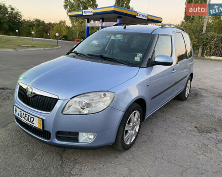 Синий Шкода Румстер, объемом двигателя 1.6 л и пробегом 187 тыс. км за 5600 $, фото 1 на Automoto.ua