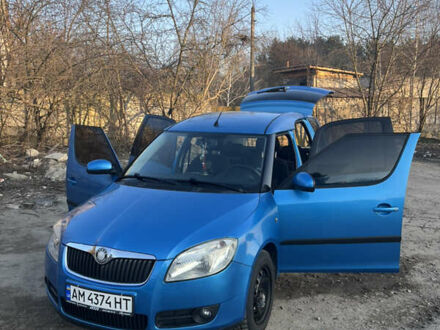 Шкода Румстер 2008 в Житомире на Automoto.ua Синий Шкода Румстер, объемом двигателя 1.6 л и пробегом 206 тыс. км за 5600 $, фото 1 на Automoto.ua