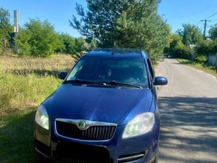 Синій Шкода Румстер, об'ємом двигуна 1.4 л та пробігом 332 тис. км за 2850 $, фото 1 на Automoto.ua