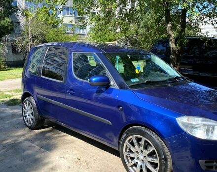 Синий Шкода Румстер, объемом двигателя 1.4 л и пробегом 331 тыс. км за 2950 $, фото 1 на Automoto.ua