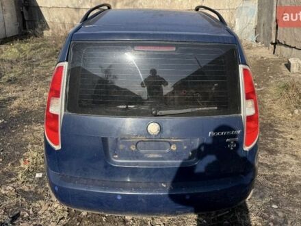 Синий Шкода Румстер, объемом двигателя 1.39 л и пробегом 250 тыс. км за 1800 $, фото 1 на Automoto.ua