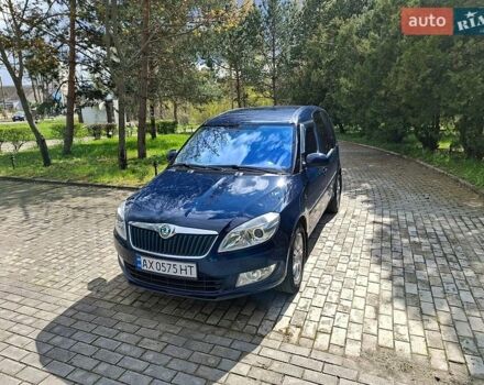 Синий Шкода Румстер, объемом двигателя 1.39 л и пробегом 280 тыс. км за 6500 $, фото 1 на Automoto.ua