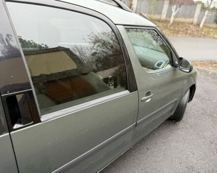 Зеленый Шкода Румстер, объемом двигателя 1.9 л и пробегом 300 тыс. км за 2850 $, фото 11 на Automoto.ua