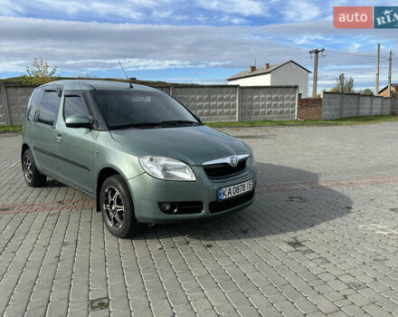 Шкода Румстер 2007 в Первомайск на Automoto.ua Зеленый Шкода Румстер, объемом двигателя 1.6 л и пробегом 287 тыс. км за 4800 $, фото 2 на Automoto.ua