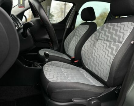 Зелений Шкода Румстер, об'ємом двигуна 1.4 л та пробігом 216 тис. км за 6000 $, фото 6 на Automoto.ua