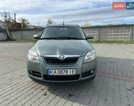 Шкода Румстер 2007 в Первомайск на Automoto.ua Зеленый Шкода Румстер, объемом двигателя 1.6 л и пробегом 287 тыс. км за 4800 $, фото 5 на Automoto.ua