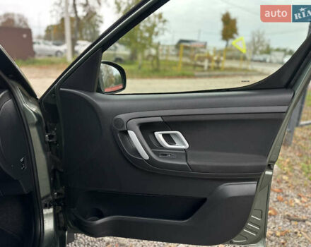 Шкода Румстер 2007 у Вінниці на Automoto.ua Зелений Шкода Румстер, об'ємом двигуна 1.4 л та пробігом 216 тис. км за 6000 $, фото 43 на Automoto.ua