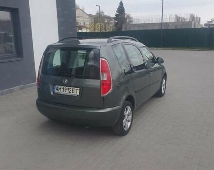 Зелений Шкода Румстер, об'ємом двигуна 1.42 л та пробігом 260 тис. км за 4900 $, фото 4 на Automoto.ua