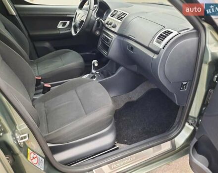 Зелений Шкода Румстер, об'ємом двигуна 1.6 л та пробігом 177 тис. км за 7100 $, фото 68 на Automoto.ua