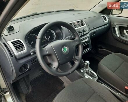Зелений Шкода Румстер, об'ємом двигуна 1.6 л та пробігом 177 тис. км за 7100 $, фото 32 на Automoto.ua