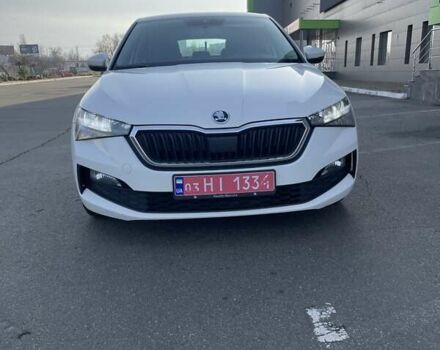 Белый Шкода Scala, объемом двигателя 1.6 л и пробегом 293 тыс. км за 12900 $, фото 24 на Automoto.ua