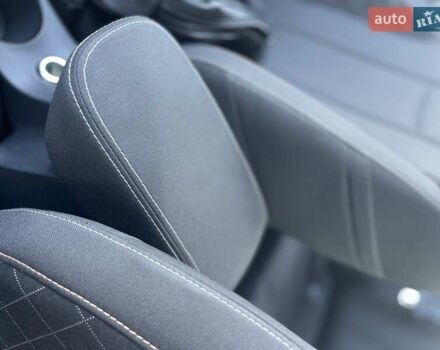 Белый Шкода Scala, объемом двигателя 1.6 л и пробегом 293 тыс. км за 12900 $, фото 50 на Automoto.ua