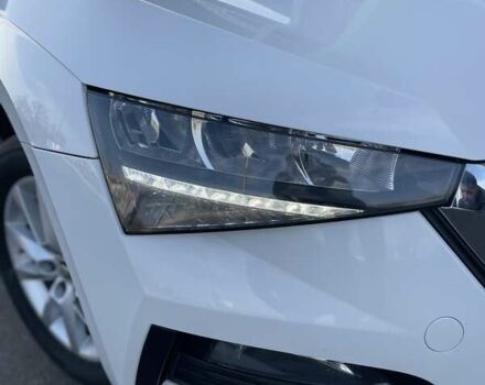 Белый Шкода Scala, объемом двигателя 1.6 л и пробегом 293 тыс. км за 12900 $, фото 10 на Automoto.ua