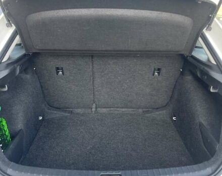 Белый Шкода Scala, объемом двигателя 1.6 л и пробегом 293 тыс. км за 12900 $, фото 52 на Automoto.ua