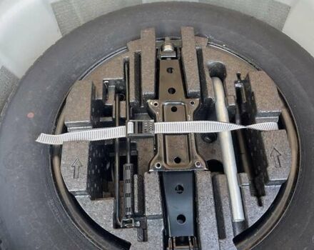 Белый Шкода Scala, объемом двигателя 1.6 л и пробегом 293 тыс. км за 12900 $, фото 51 на Automoto.ua