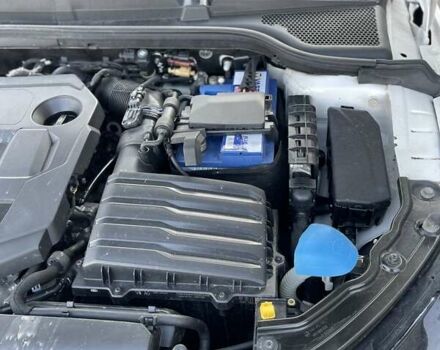 Белый Шкода Scala, объемом двигателя 1.6 л и пробегом 293 тыс. км за 12900 $, фото 54 на Automoto.ua