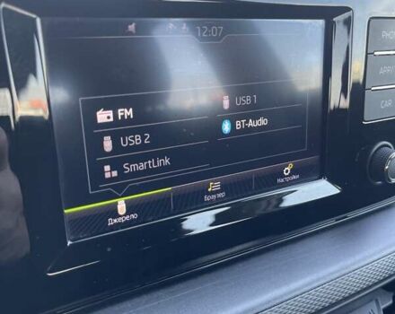 Белый Шкода Scala, объемом двигателя 1.6 л и пробегом 293 тыс. км за 12900 $, фото 61 на Automoto.ua