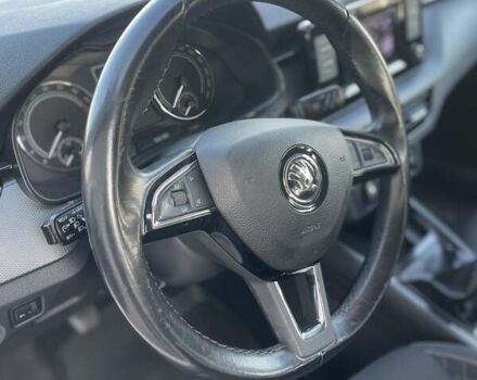 Белый Шкода Scala, объемом двигателя 1.6 л и пробегом 293 тыс. км за 12900 $, фото 43 на Automoto.ua