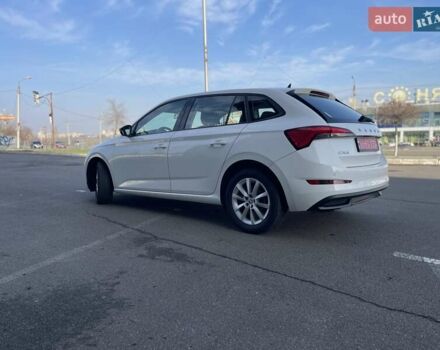 Белый Шкода Scala, объемом двигателя 1.6 л и пробегом 293 тыс. км за 12900 $, фото 3 на Automoto.ua