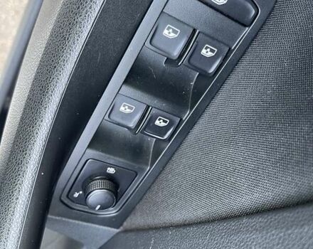 Белый Шкода Scala, объемом двигателя 1.6 л и пробегом 293 тыс. км за 12900 $, фото 25 на Automoto.ua