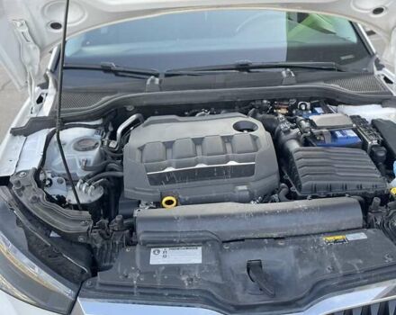 Белый Шкода Scala, объемом двигателя 1.6 л и пробегом 293 тыс. км за 12900 $, фото 55 на Automoto.ua