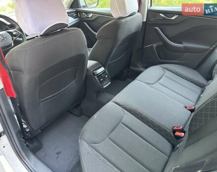 Білий Шкода Scala, об'ємом двигуна 1.6 л та пробігом 130 тис. км за 14000 $, фото 30 на Automoto.ua