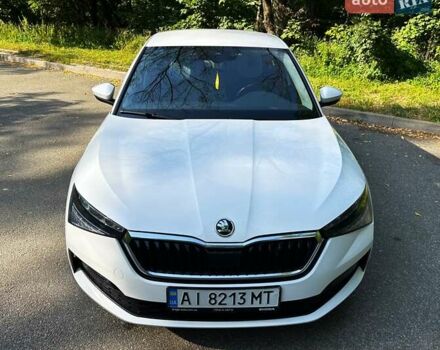 Білий Шкода Scala, об'ємом двигуна 1.6 л та пробігом 130 тис. км за 14000 $, фото 2 на Automoto.ua