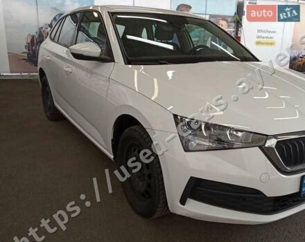 Білий Шкода Scala, об'ємом двигуна 1.6 л та пробігом 47 тис. км за 16755 $, фото 4 на Automoto.ua