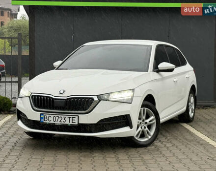 Білий Шкода Scala, об'ємом двигуна 1.6 л та пробігом 29 тис. км за 16100 $, фото 11 на Automoto.ua