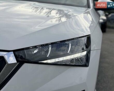 Белый Шкода Scala, объемом двигателя 1.6 л и пробегом 113 тыс. км за 15090 $, фото 9 на Automoto.ua