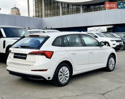 Белый Шкода Scala, объемом двигателя 1.6 л и пробегом 113 тыс. км за 15090 $, фото 4 на Automoto.ua