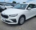 Белый Шкода Scala, объемом двигателя 1 л и пробегом 37 тыс. км за 16990 $, фото 1 на Automoto.ua